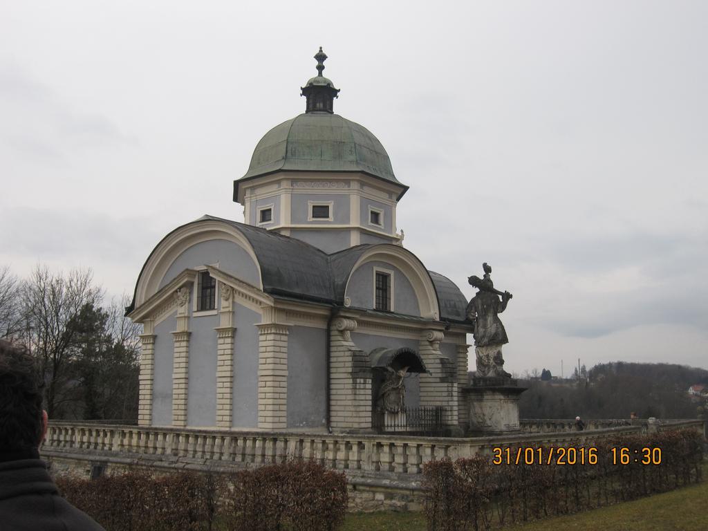 Villa Zur Schmied'N Ehrenhausen Exterior foto